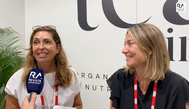 Load video: Watch a video interview with the founders of ViTeamins.